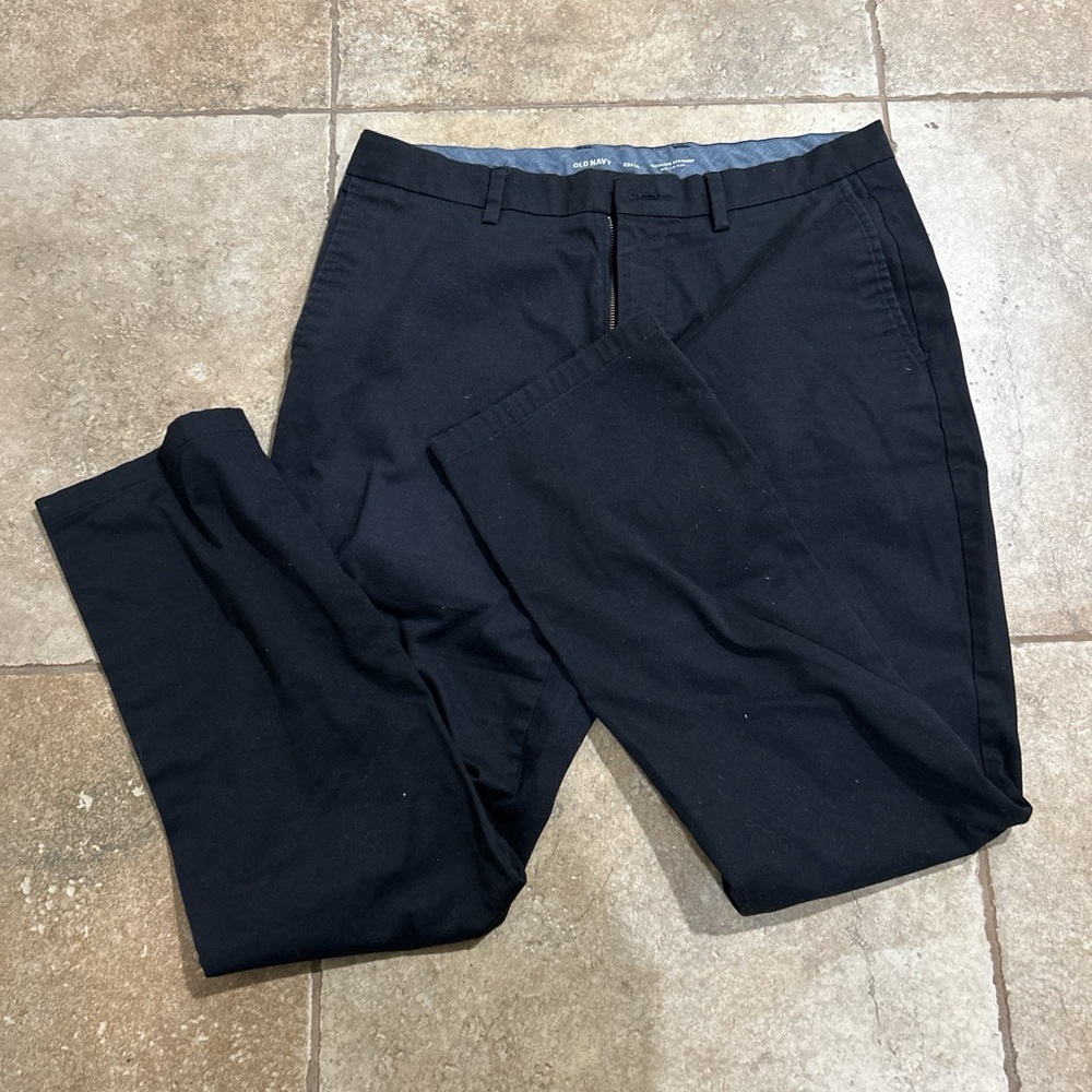 Old Navy navy trousers